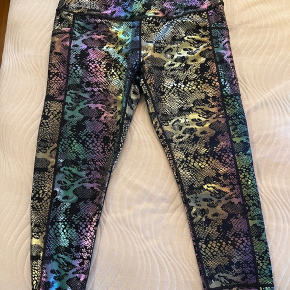 Constantly Varied Gear CVG Glisten Hear Capri Leggings Women’s XL - Picture 2 of 6